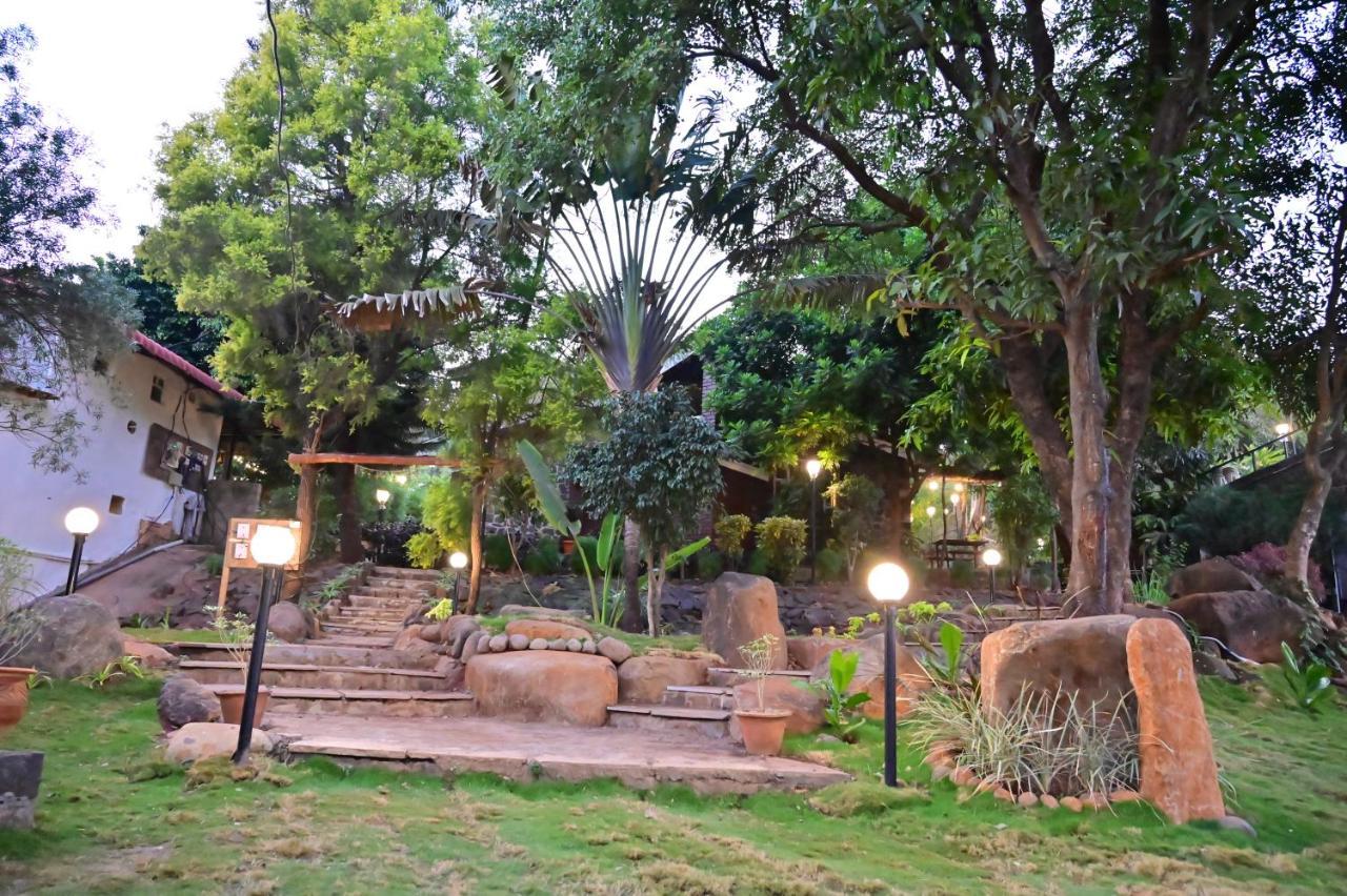Achalaa Resort Kolhapur Exterior foto